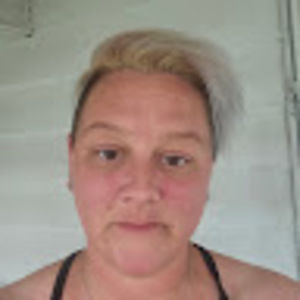 Meet your Posher, Steph